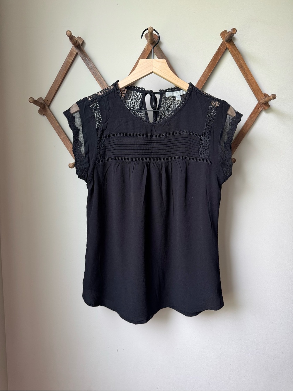 Daniel Rainn Black Becru Lace Detail Blouse Size Large